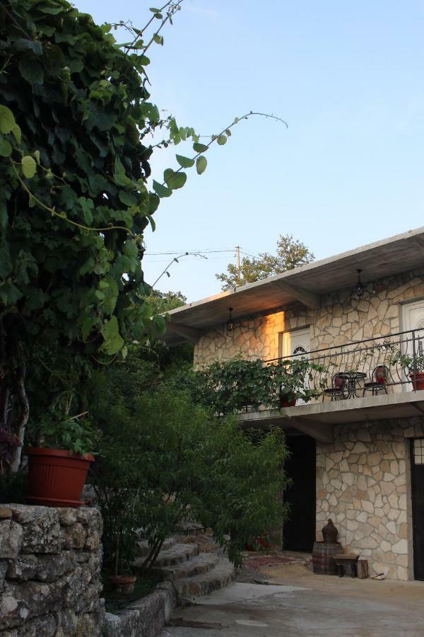 Studio And Winery Kalimut Virpazar Exteriér fotografie
